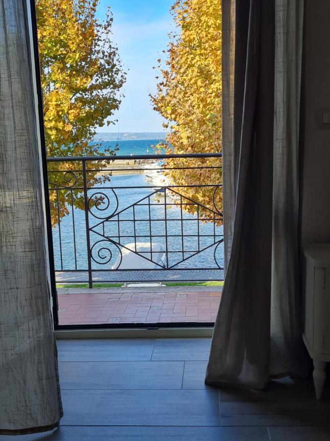 La Casetta Del Nonno Capodimonte Exterior photo